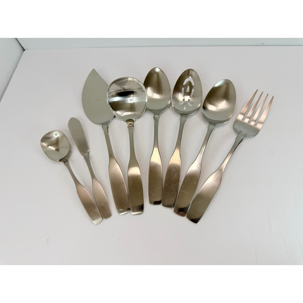 Serving Set Oneida PAUL REVERE Stainless Set Of 8